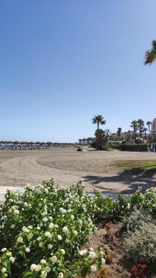 Carlos Beach Ground Floor Apartment & Parking Торремолинос Экстерьер фото